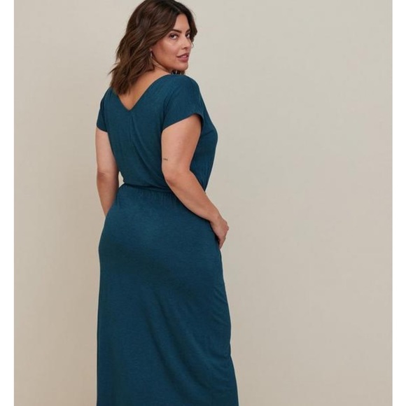 TORRID MIDI SUPER SOFT DOLMAN SLEEVE DRESS NWOTs - Picture 5 of 5